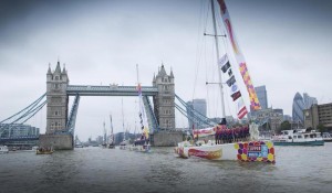 Departure of boats from Tower Bridge